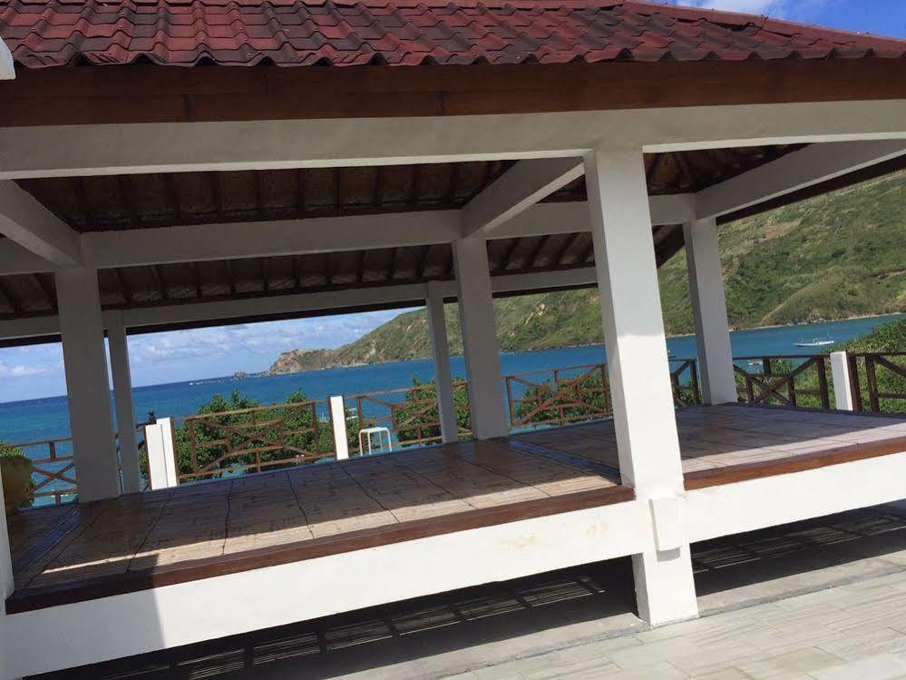 Friends Beach Hotel Kuta  Экстерьер фото