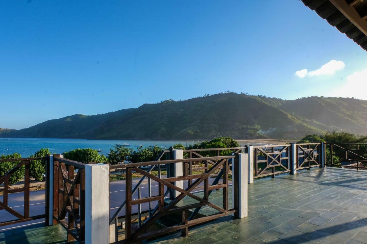 Friends Beach Hotel Kuta  Экстерьер фото