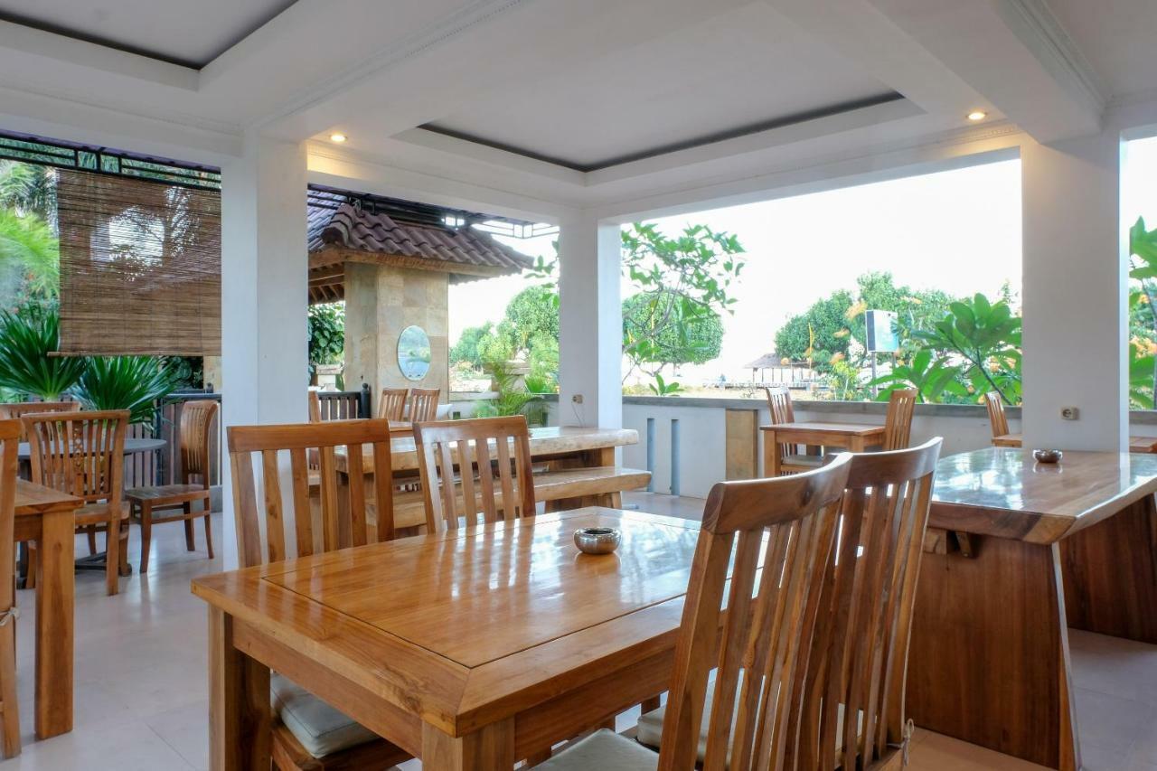 Friends Beach Hotel Kuta  Экстерьер фото
